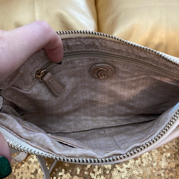 Cream and blue purse - Picture 2 of 2